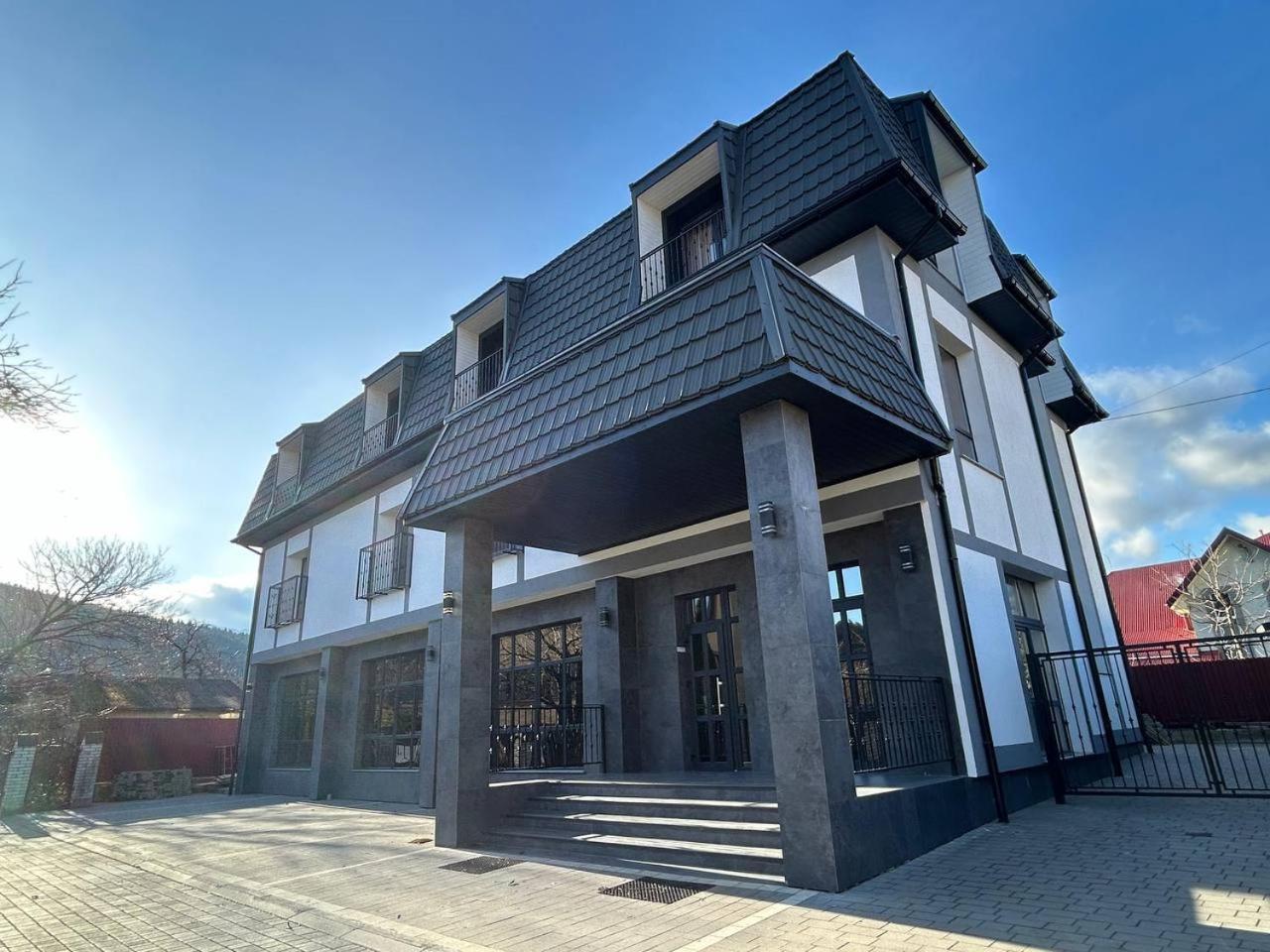 Hotel Гірка Skole Exteriér fotografie